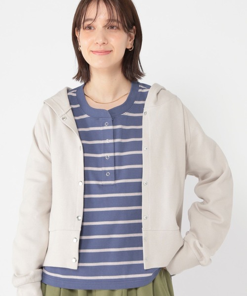 studio CLIP(スタディオクリップ)の「コンパクトスムースフードカーディガン(カーディガン/ボレロ・レディース・カーキ/アイボリー/ライトグレー・FREE)」の10枚目の写真