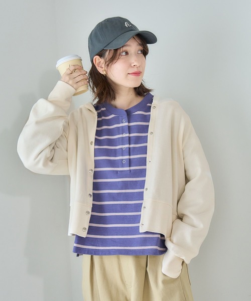 studio CLIP(スタディオクリップ)の「コンパクトスムースフードカーディガン(カーディガン/ボレロ・レディース・カーキ/アイボリー/ライトグレー・FREE)」の19枚目の写真