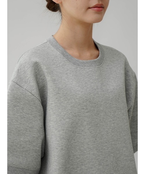 YORT(ヨート)の「ダンボール5分袖プルオーバー(Tシャツ/カットソー・レディース・杢グレー/ブラック/アイボリー・MEDIUM)」の21枚目の写真
