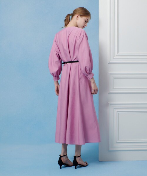 LOULOU WILLOUGHBY(ルルウィルビー)の「【LOULOU WILLOUGHBY】ヴィンテージオーガンパフワンピース(ワンピース・レディース・ネイビー/ピンク・1/2)」の9枚目の写真