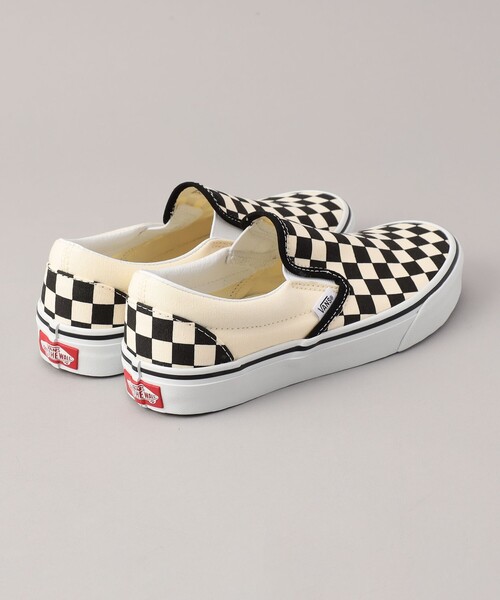 VANS(バンズ)の「【再入荷/新サイズ登場】VANS(ヴァンズ)UA CL SLIP ON/ヴァンズ クラシックスリッポン(WEB限定サイズ・カラー)(スリッポン・レディース・その他1/その他2/ブラック・23.5cm/23cm/24cm/25cm/24.5cm/25.5cm)」の7枚目の写真