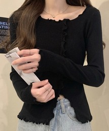 フリルデザインニットトップス