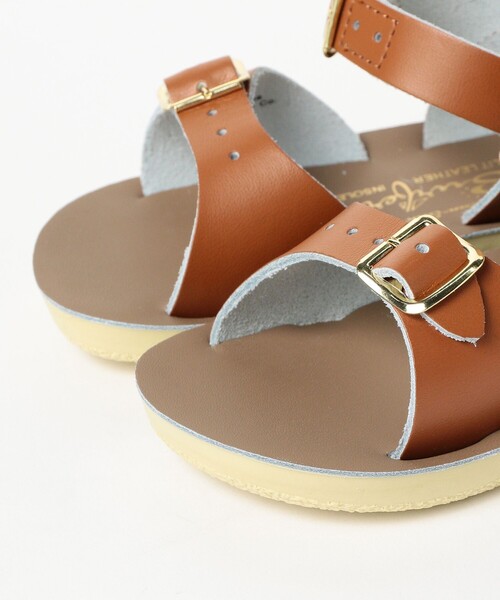 こども ビームス（コドモビームス）の「SALT WATER SANDALS / Surfer ウォッシャブル レザー サンダル（約13～15cm）（サンダル・キッズ・ホワイト/ブラウン系その他5/ブルー・US6(約14.3㎝)/US7(約15.1㎝)/US5(約13.3㎝)）」の16枚目の写真