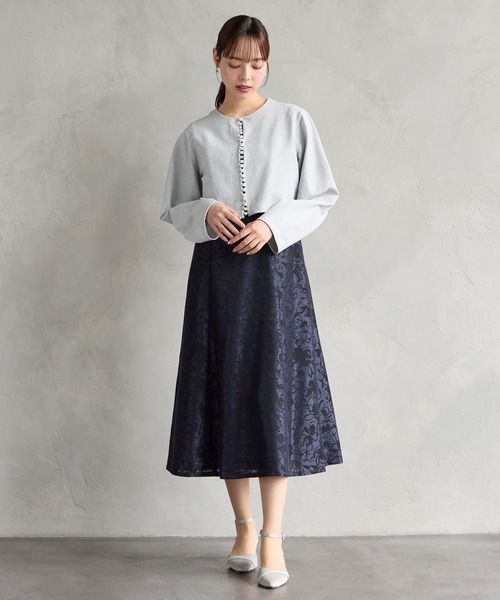 AIMER(エメ)の「ラメシフォンスリーブ×シャンタンオパールフィット&フレアパーティードレス 結婚式 お呼ばれ ドレス 20代 30代 40代(ドレス・レディース・ネイビー/ベージュ・LARGE/MEDIUM)」の4枚目の写真