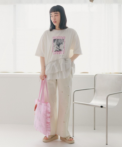 niko and...(ニコアンド)の「布帛コンビフリルロックTシャツ(Tシャツ/カットソー・レディース・オフホワイト/ブルー/チャコール/ライトグレー・LARGE/MEDIUM)」の5枚目の写真