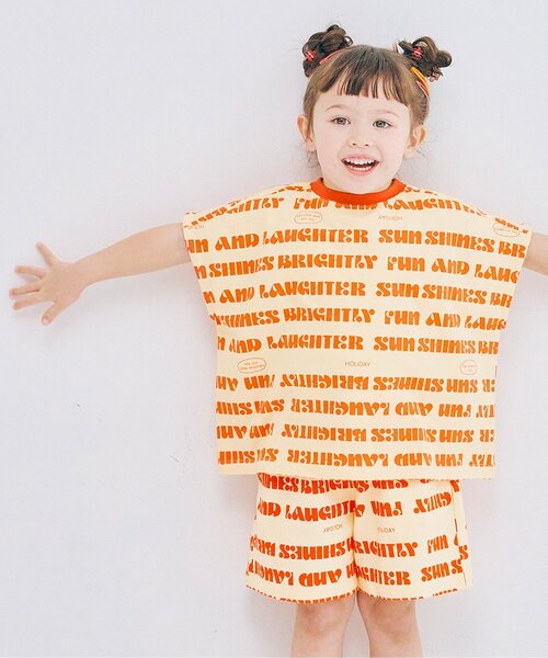 p.premier（ピードットプルミエ）の「【リンク/セットアップ可】総柄ワイドノースリーブストレッチTシャツ（Tシャツ/カットソー・キッズ・チャコール/オレンジ/キャメル/レッド・80/90/100/110/120/130/140）」の4枚目の写真