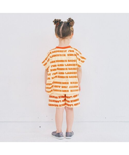 p.premier（ピードットプルミエ）の「【リンク/セットアップ可】総柄ワイドノースリーブストレッチTシャツ（Tシャツ/カットソー・キッズ・チャコール/オレンジ/キャメル/レッド・80/90/100/110/120/130/140）」の22枚目の写真