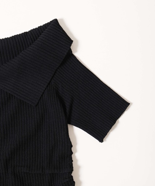 PHILLY（フィリー）の「【PHILLY】ボタンオフショルトップス（Tシャツ/カットソー・レディース・ブラック/ホワイト/チャコールグレー・FREE）」の19枚目の写真