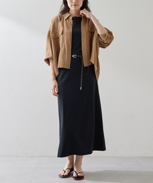 Whim Gazette（ウィムガゼット）の「ツイル顔料染めスクエアシャツ（シャツ/ブラウス・レディース・キャメル/モカ・FREE）」の3枚目の写真