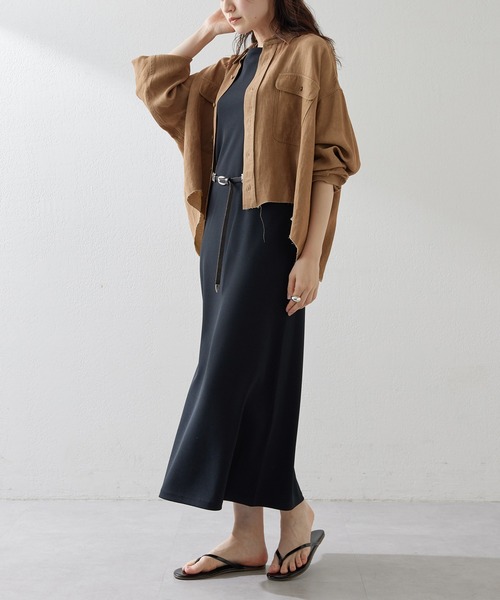 Whim Gazette（ウィムガゼット）の「ツイル顔料染めスクエアシャツ（シャツ/ブラウス・レディース・キャメル/モカ・FREE）」の6枚目の写真