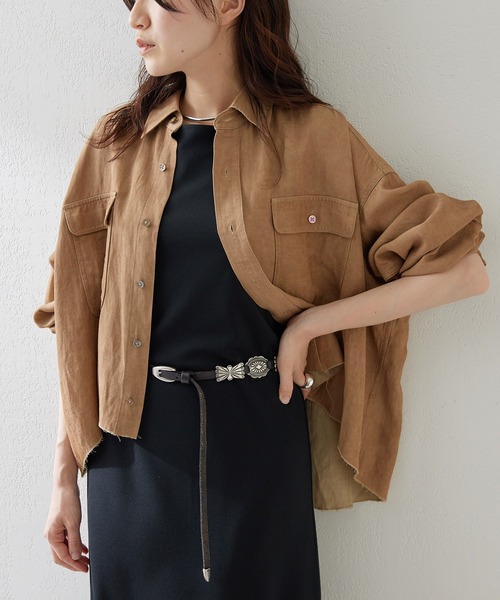 Whim Gazette（ウィムガゼット）の「ツイル顔料染めスクエアシャツ（シャツ/ブラウス・レディース・キャメル/モカ・FREE）」の14枚目の写真