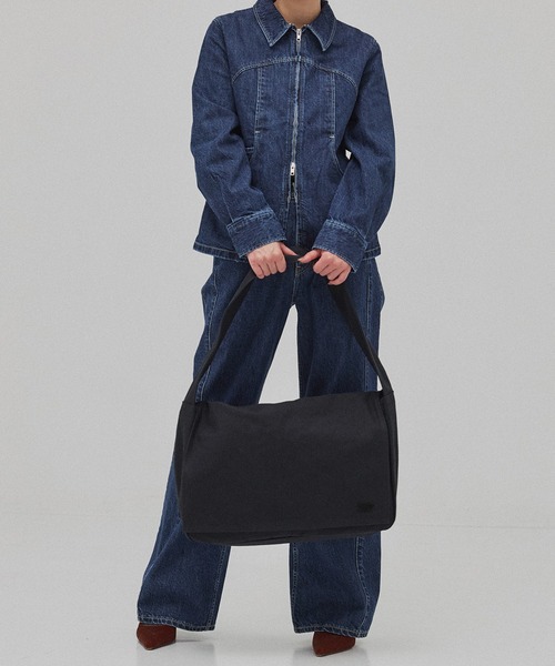 yorozu(ヨロズ)の「YOROZU フラップショルダーBAG(ショルダーバッグ・レディース・アイボリー/ブラック・FREE)」の13枚目の写真
