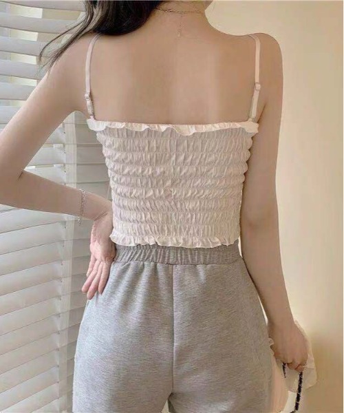 WEGO（ウィゴー）の「WEGO/シャーリングカップ付きキャミソール(肩紐取外し可能)（キャミソール・レディース・ブラック/ホワイト/グレー/レッド/カーキ/マスタード・FREE）」の8枚目の写真