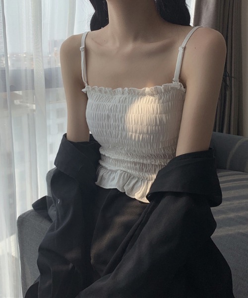 WEGO（ウィゴー）の「WEGO/シャーリングカップ付きキャミソール(肩紐取外し可能)（キャミソール・レディース・ブラック/ホワイト/グレー/レッド/カーキ/マスタード・FREE）」の11枚目の写真