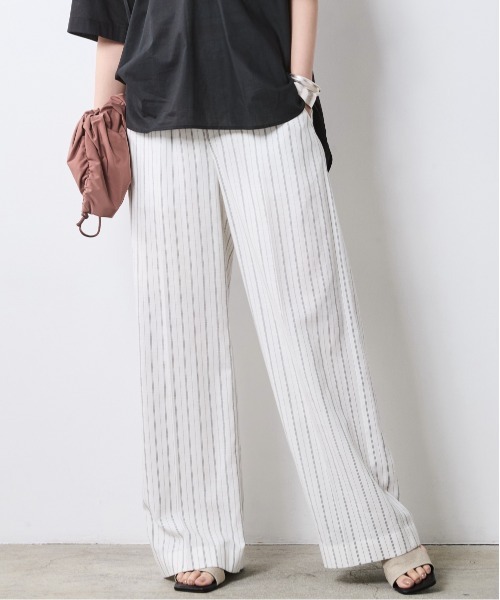 CHIC STYLE(シックスタイル)の「ストライプリラックスパンツ(ペチパンツ付)<大きいサイズ有>シックスタイル(その他パンツ・レディース・ホワイト系/ネイビー系・M/L/LL/3L/4L/5L)」の5枚目の写真