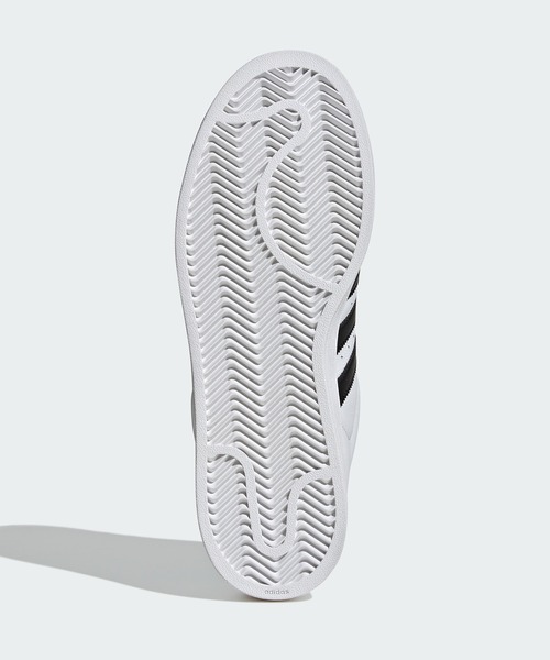 adidas(アディダス)の「【adidas】SUPERSTAR ll(スニーカー・メンズ・ブラック/ホワイト・23cm/23.5cm/24cm/24.5cm/26cm/26.5cm/27cm/27.5cm/28cm/28.5cm)」の7枚目の写真