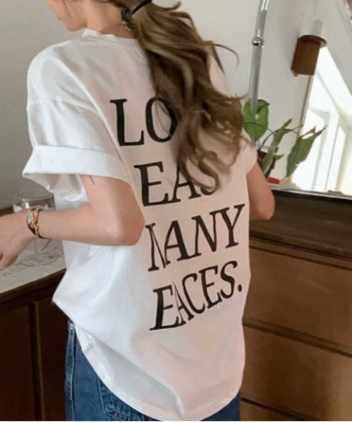 SHEENA(シーナ)の「バックメッセージロゴオーバーサイズTシャツ(Tシャツ/カットソー・レディース・ホワイト/ブラック/グレー・M)」の1枚目の写真