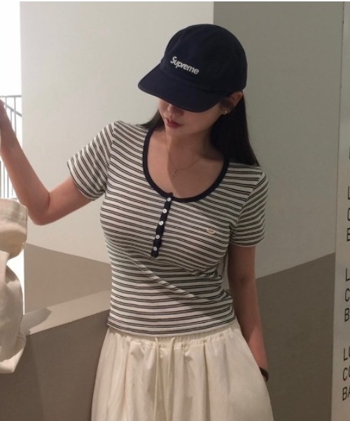 BEIDELLI（ベイデリー）の「[MADE] ストライプUネック半袖Tシャツ（Tシャツ/カットソー・レディース・キャメル/ピンク/ネイビー/ブラック/ブルー/グレー・FREE）」の3枚目の写真