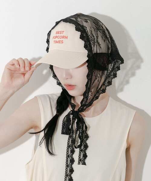 SMELLY(スメリー)の「スカラップレースバブーシュカ(バンダナ/スカーフ・レディース・ブラック/アイボリー・-)」の8枚目の写真