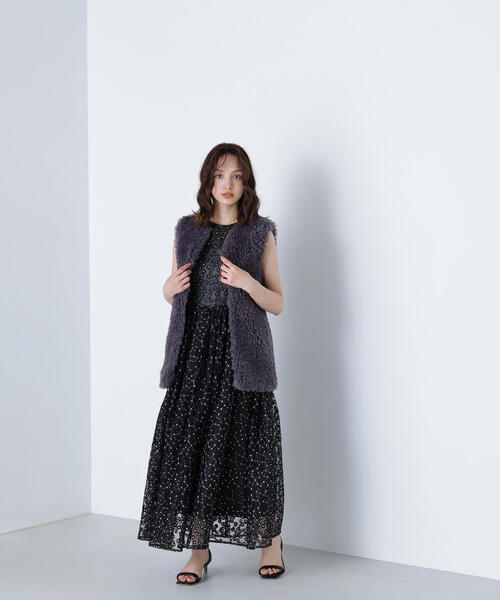 NATURAL BEAUTY BASIC(ナチュラルビューティーベーシック)の「◇【BLANC】カーリーフェイクファージレ(その他アウター・レディース・オフホワイト/チャコールグレー・FREE)」の10枚目の写真