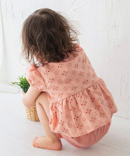 BRANSHES(ブランシェス)の「【おそろい】スカラップレーストップス&ボトムスセット(その他ベビーウェア・キッズ・オレンジ/アイボリー・70/80)」の16枚目の写真