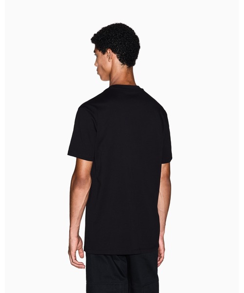 ARMANI EXCHANGE(アルマーニエクスチェンジ)の「【A|X アルマーニ エクスチェンジ】AXロゴ 半袖クルーネックTシャツ/REGULAR(Tシャツ/カットソー・メンズ・ホワイト/チャコールグレー/ブラック・X-LARGE/LARGE/MEDIUM/SMALL/X-SMALL/XX-LARGE)」の4枚目の写真