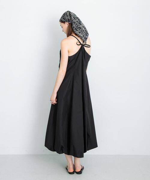 URBAN RESEARCH Sonny Label(アーバンリサーチサニーレーベル)の「バルーンヘムキャミワンピース(ワンピース・レディース・ブラウン系その他/ブラック・FREE)」の22枚目の写真