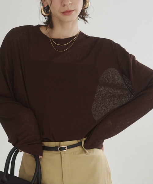 ANGIE（アンジー）の「着丈が選べる シアー スラブ ロンT（Tシャツ/カットソー・レディース・ブラック/ワイン/チャコールグレー/ベージュ/ホワイト/ダークブラウン・MEDIUM/MT）」の4枚目の写真