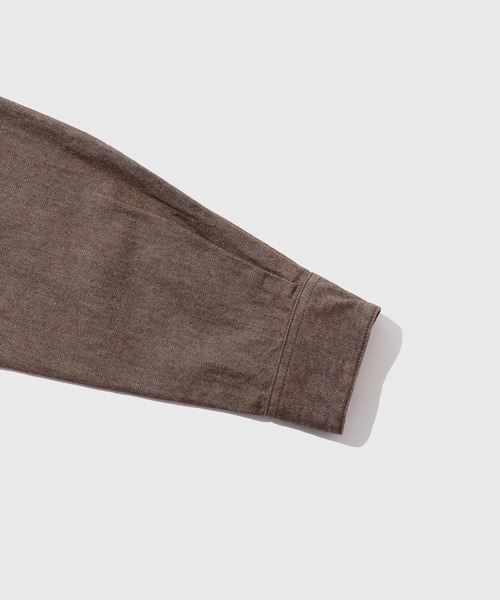 ADAM ET ROPE'(アダムエロペ)の「【ZOZO限定】ルーズフィット デニム シャツ / セットアップ対応 / ユニセックス ≪Made by ZOZO≫(シャツ/ブラウス・メンズ・ブラック/ベージュ系その他/ダークブラウン/ネイビー・M/L/XL)」の8枚目の写真