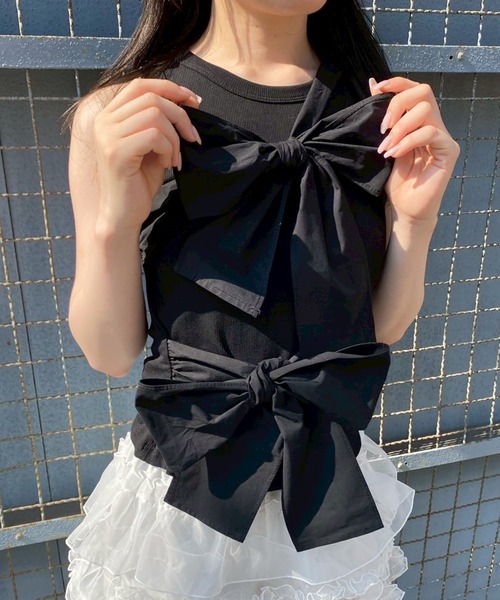 Narcissus(ナルシス)の「リボンタンクトップ《動画あり》(タンクトップ・レディース・ホワイト/ブラック・FREE)」の2枚目の写真