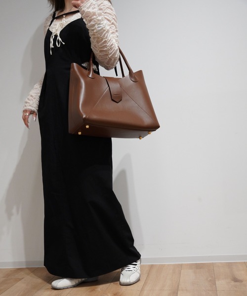 HASHIBAMI(ハシバミ)の「HASHIBAMI/ハシバミ/フェズヨコナガ゙A4バッグ(ショルダーバッグ・レディース・ブラウン・FREE)」の5枚目の写真