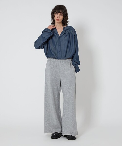 ASTRAET(アストラット)の「<ASTRAET>ラメ ウラケ スウェットワイドパンツ(その他パンツ・レディース・ライトグレー/ダークグレー・1/0)」の8枚目の写真