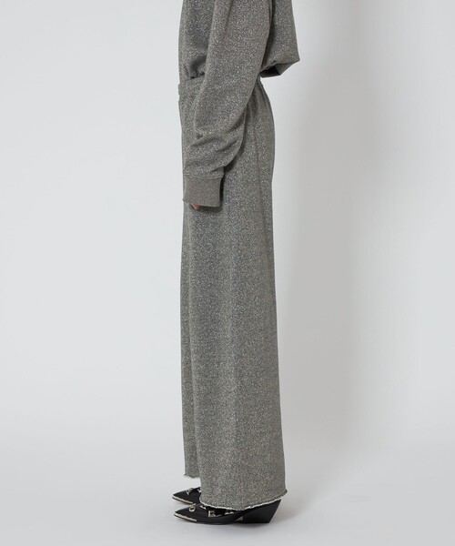 ASTRAET(アストラット)の「<ASTRAET>ラメ ウラケ スウェットワイドパンツ(その他パンツ・レディース・ライトグレー/ダークグレー・1/0)」の11枚目の写真