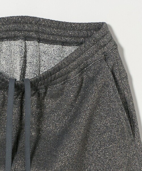 ASTRAET(アストラット)の「<ASTRAET>ラメ ウラケ スウェットワイドパンツ(その他パンツ・レディース・ライトグレー/ダークグレー・1/0)」の17枚目の写真