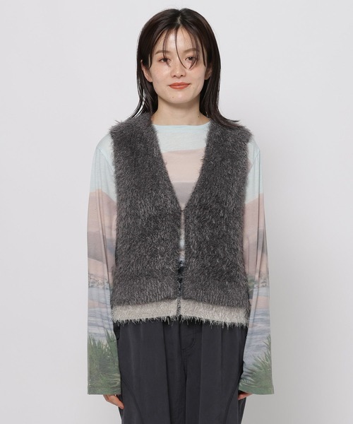 niko and...（ニコアンド）の「レイヤードフェザーベスト（ベスト・レディース・ライトグレー/チャコール・MEDIUM/LARGE）」の9枚目の写真