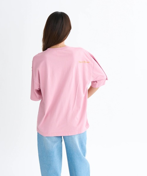 ROXY(ロキシー)の「BELLIS S/S TEE /ロキシーフラワー刺繍ドロップショルダークルーネック半袖Tシャツ(Tシャツ/カットソー・レディース・ブラック/ピンク/ホワイト/ベージュ・LARGE/MEDIUM/SMALL)」の11枚目の写真