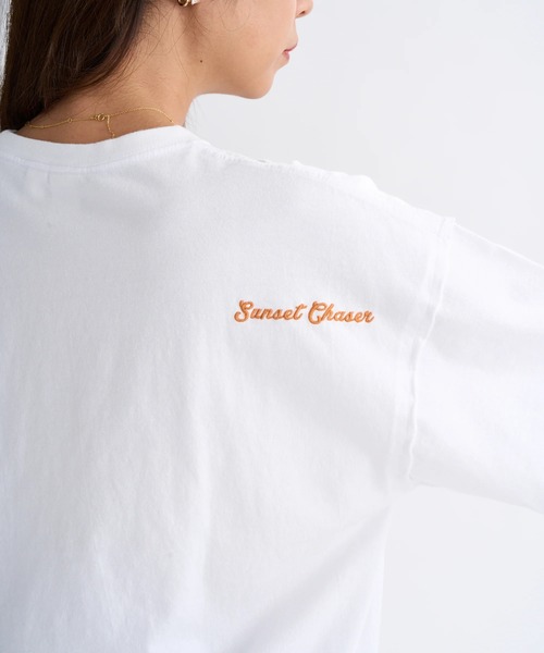 ROXY(ロキシー)の「BELLIS S/S TEE /ロキシーフラワー刺繍ドロップショルダークルーネック半袖Tシャツ(Tシャツ/カットソー・レディース・ブラック/ピンク/ホワイト/ベージュ・LARGE/MEDIUM/SMALL)」の15枚目の写真
