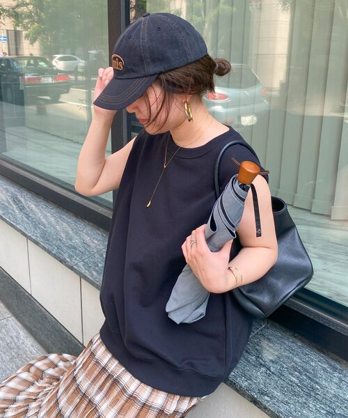 DouDou（ドゥドゥ）の「【インフルエンサー SAKURA企画】バケツ型ショルダーバッグ（ショルダーバッグ・レディース・ブラック/ブルー/ブラウン・FREE）」の12枚目の写真