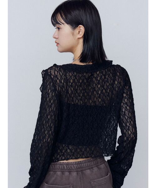 EMODA（エモダ）の「ラッフルハングクロップドブラウス（シャツ/ブラウス・レディース・ブラック/グレー/ベージュ・FREE）」の14枚目の写真