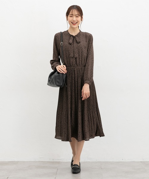 Honeys（ハニーズ）の「ボウタイワンピース（ワンピース・レディース・ブラウン系その他/ブルー/ネイビー/ブラック×グレー・M/LL/L/3L/S）」の14枚目の写真