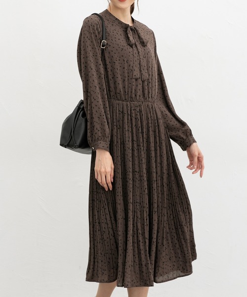 Honeys（ハニーズ）の「ボウタイワンピース（ワンピース・レディース・ブラウン系その他/ブルー/ネイビー/ブラック×グレー・M/LL/L/3L/S）」の15枚目の写真