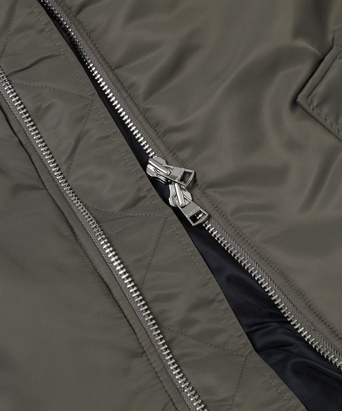 JW Anderson(ジェイダブリューアンダーソン)の「ブルゾン(その他アウター・レディース・その他・XS)」の3枚目の写真