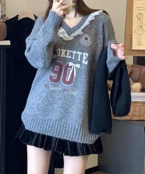 Lace Ladies（レースレディース）の「Vネック 配レース カレッジ柄 ニット プルオーバー（ニット/セーター・レディース・アイボリー/ネイビー/グレー・FREE）」の9枚目の写真