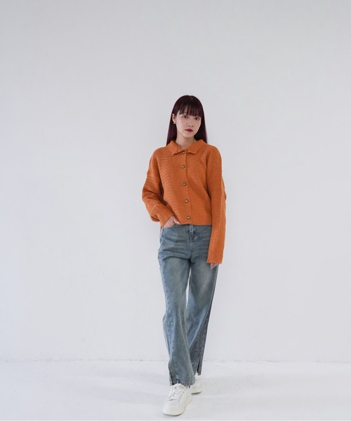 Uenui(ウニュイ)の「【 cunii 】 gold button knit shirt(ニット/セーター・レディース・ブラウン/ホワイト/ネイビー・FREE)」の11枚目の写真