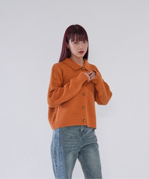 Uenui(ウニュイ)の「【 cunii 】 gold button knit shirt(ニット/セーター・レディース・ブラウン/ホワイト/ネイビー・FREE)」の8枚目の写真