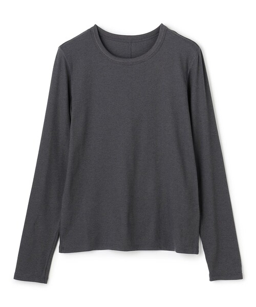 UNFILO(アンフィーロ)の「【新色追加】コットンカシミヤ クルーネックカットソー(Tシャツ/カットソー・レディース・黄土色系/ホワイト系/ブラック系/スモーキーグリーン系/ローズ系/ブラック系2/ブラック系1/グレー系・LARGE/MEDIUM/SMALL)」の5枚目の写真