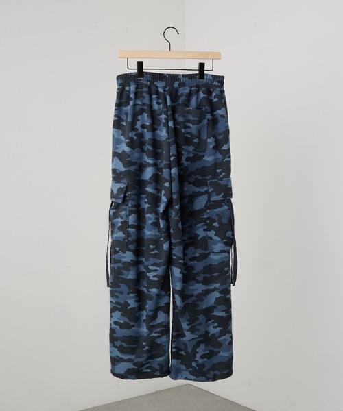 Alfred Alex（アルフレッドアレックス）の「【Alfred Alex】ヴィンテージ加工 ピグメント/バイオウォッシュ裾ドローコード 2WAYワイドカーゴスウェットパンツ【セットアップ対応】（カーゴパンツ・メンズ・チャコール/ブラック/グレー系・S/M/L）」の11枚目の写真