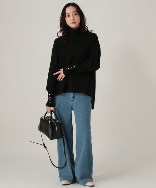 Elura（エルーラ）の「もっちりモイストハイネックプルオーバー/582760（ニット/セーター・レディース・ホワイト系その他/ブラウン/ホワイト/ブラック/ブルー/オレンジ・LARGE/MEDIUM）」の17枚目の写真