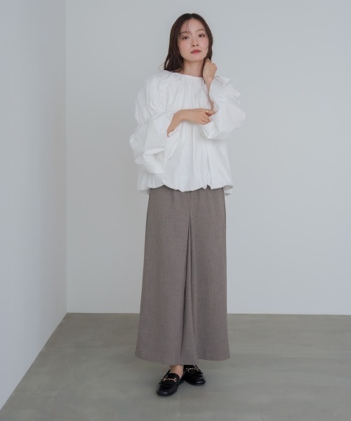 Bab(バブ)の「バルーンギャザーブラウス(シャツ/ブラウス・レディース・ブラック/ベージュ/オフホワイト・M)」の16枚目の写真