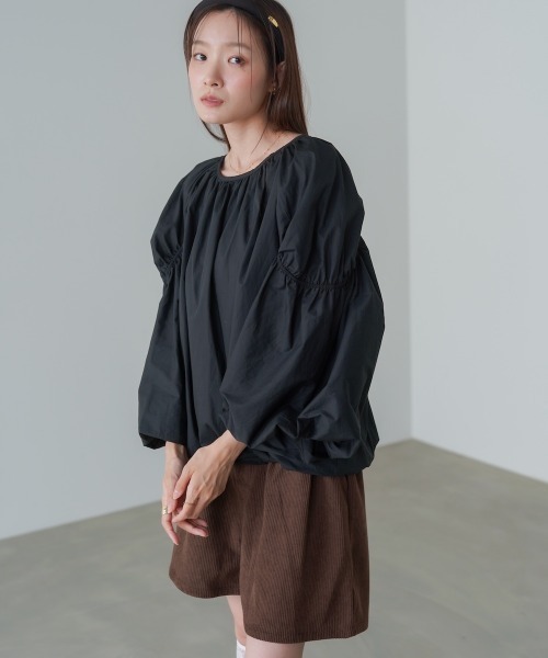 Bab(バブ)の「バルーンギャザーブラウス(シャツ/ブラウス・レディース・ブラック/ベージュ/オフホワイト・M)」の20枚目の写真
